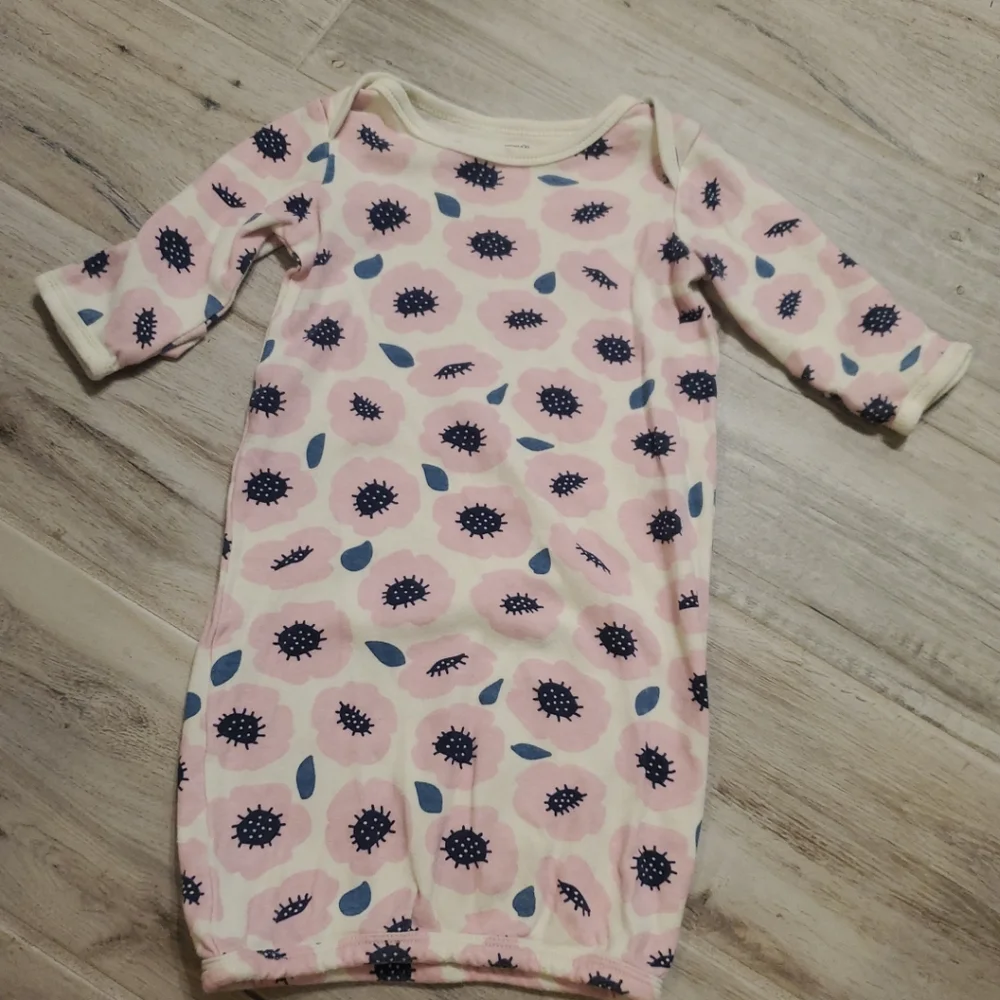 Touched By Nature Girl 0-6 M Pink Floral Print Long Sleeve Baby Sleep Gown Peony